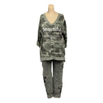 Load image into Gallery viewer, NB - V Neck Camouflage Print Top
