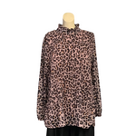 Load image into Gallery viewer, NB - Leopard Soft Pleat Print Top
