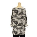 Load image into Gallery viewer, NB - V Neck Camouflage Print Top
