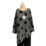 Load image into Gallery viewer, Saloos - Distressed Spotted Top with Necklace
