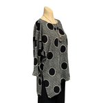 Load image into Gallery viewer, Saloos - Distressed Spotted Top with Necklace
