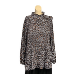 Load image into Gallery viewer, NB - Leopard Soft Pleat Print Top
